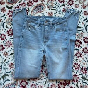 American Eagle Super High Rise Jegging